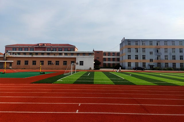 胶州市第二十八中学